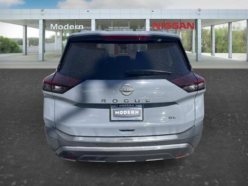 Certified 2023 Nissan Rogue SL w/ SL Premium Package image 4