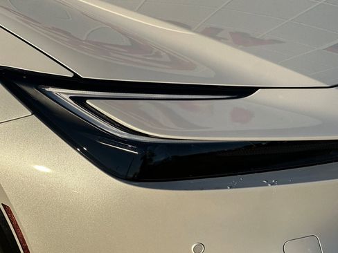 New 2026 Toyota Prius Limited FWD image 31
