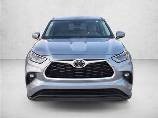 Certified 2023 Toyota Highlander LE FWD video 2