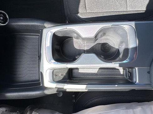 New 2026 Chevrolet Equinox EV LT w/ LPO, Blackout Package FWD image 23