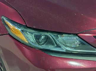 Used 2018 Toyota Camry SE video 2