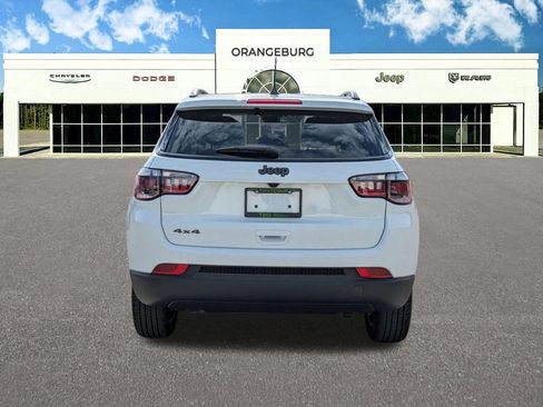 New 2026 Jeep Compass Latitude AWD/4WD image 7