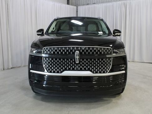 New 2027 Lincoln Navigator L Reserve AWD/4WD image 36