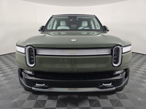 Used 2023 Rivian R1S Launch Edition image 8