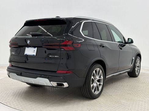Used 2026 BMW X5 xDrive40i w/ Executive Package AWD/4WD image 9
