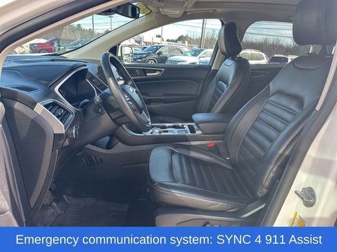 Used 2021 Ford Edge SEL w/ Convenience Package image 14