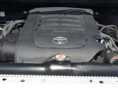 Used 2018 Toyota Tundra SR RWD image 22