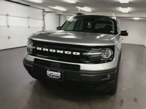 Used 2023 Ford Bronco Sport Outer Banks w/ Tech Package AWD/4WD image 3