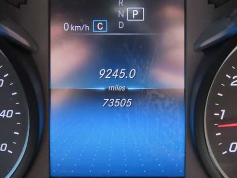 Used 2020 Mercedes-Benz GLC 300 4MATIC image 20