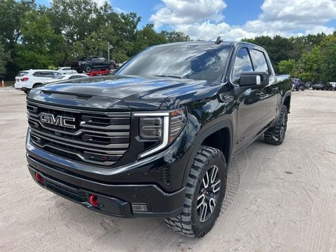 Used 2025 GMC Sierra 1500 AT4 w/ Technology Package image 2