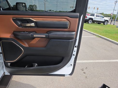 Used 2022 RAM 1500 Limited w/ Trailer Tow Group AWD/4WD image 36