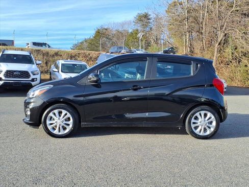 Used 2022 Chevrolet Spark LT image 2
