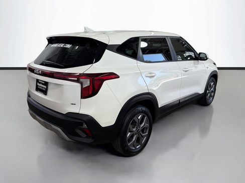 Used 2024 Kia Seltos LX AWD/4WD image 10