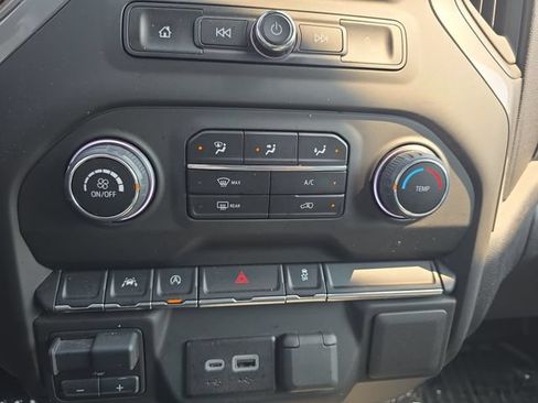 Used 2024 Chevrolet Silverado 1500 W/T w/ WT Value Package AWD/4WD image 26