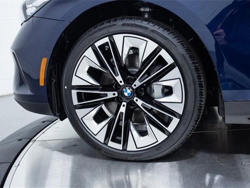 New 2026 BMW 530i xDrive image 26