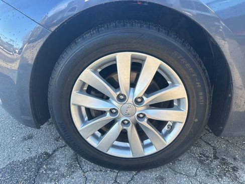 Used 2015 Kia Forte EX w/ EX Premium Package image 31