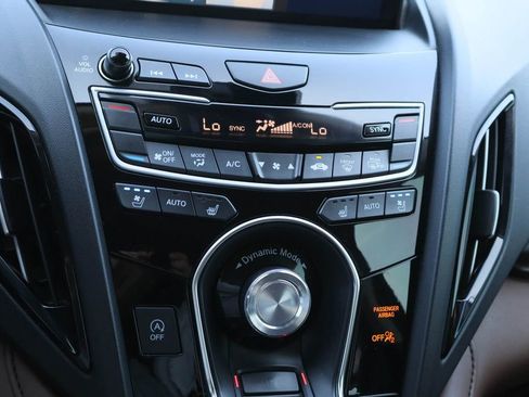 Used 2019 Acura RDX FWD w/ Advance Package image 17
