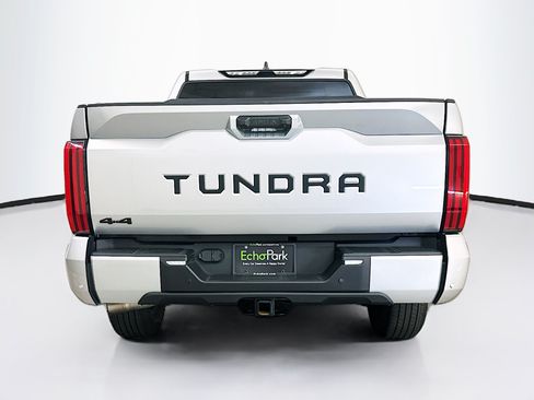 Used 2025 Toyota Tundra SR5 w/ SR5 Convenience Package AWD/4WD image 7