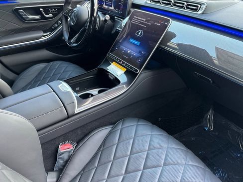 New 2026 Mercedes-Benz S 580e 4MATIC Sedan image 27