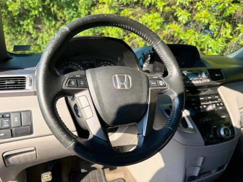 Used 2012 Honda Odyssey EX-L image 37