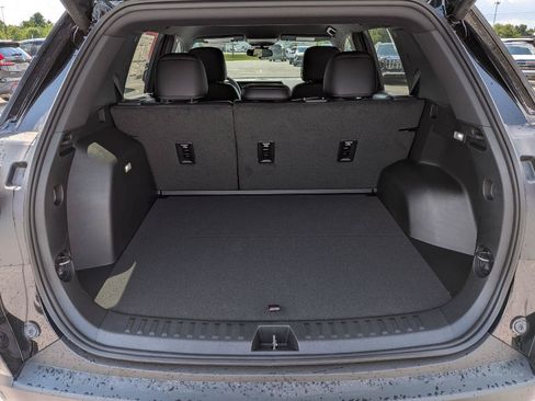 New 2027 GMC Terrain Elevation w/ Elevation Premium Package AWD/4WD image 10