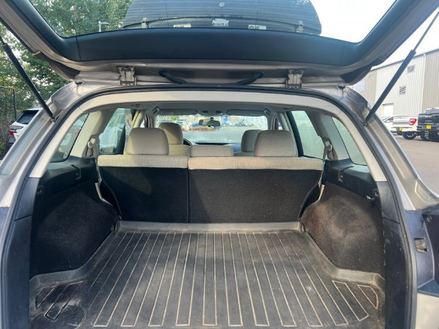 Used 2014 Subaru Outback 2.5i w/ Alloy Wheel Package AWD/4WD image 19