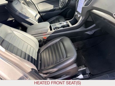 Used 2024 Ford Edge SEL image 10