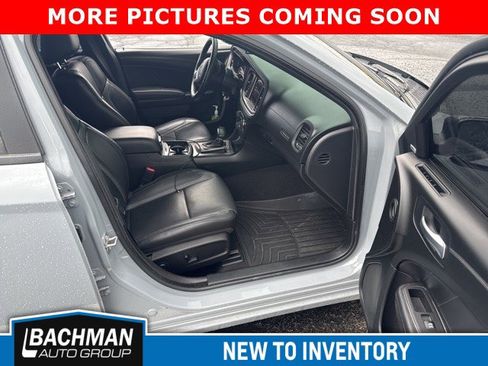 Used 2022 Dodge Charger SXT w/ Plus Group RWD image 7