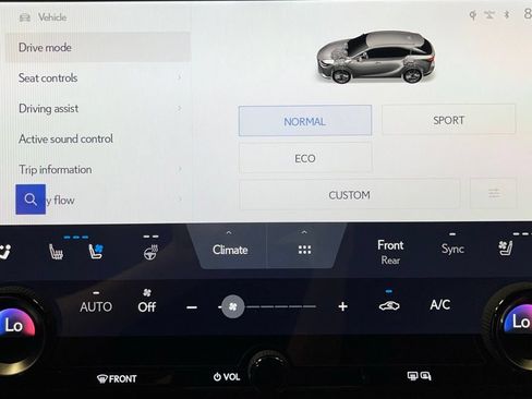 Used 2023 Lexus RX 500h F Sport w/ Accessory Package (Z1) AWD/4WD image 35