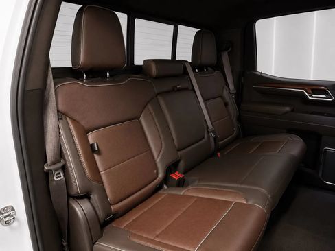 Used 2022 GMC Sierra 1500 Denali w/ Denali Reserve Package AWD/4WD image 13