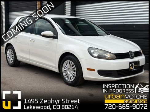 Used 2013 Volkswagen Golf 4-Door FWD image 1