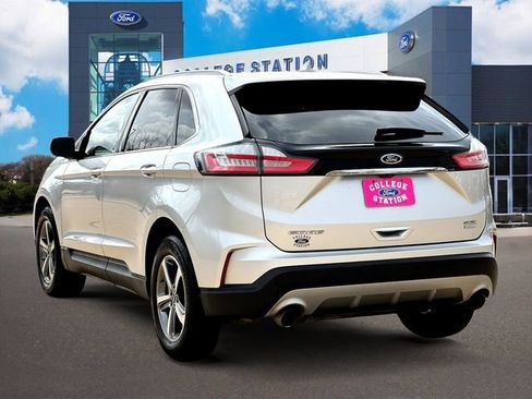 Certified 2019 Ford Edge SEL w/ Equipment Group 201A image 3