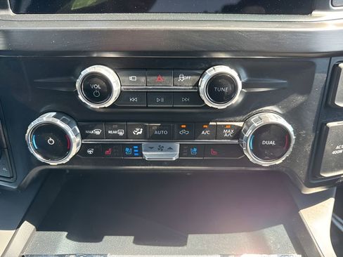 Used 2026 Ford F250 Lariat w/ Black Appearance Package AWD/4WD image 20