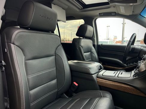 Used 2019 GMC Yukon XL Denali w/ Denali Ultimate Package image 41