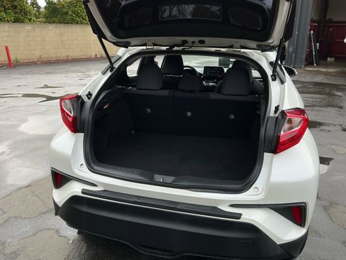 Used 2021 Toyota C-HR LE image 26