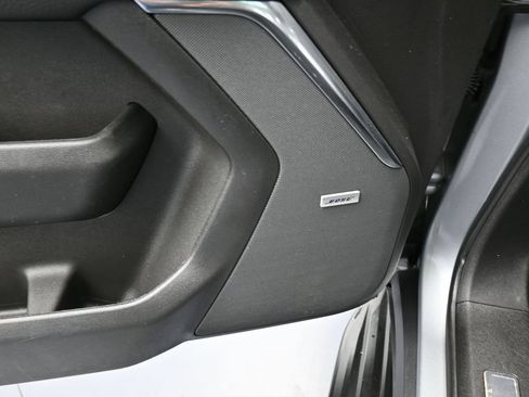Used 2024 GMC Yukon XL Denali RWD image 16