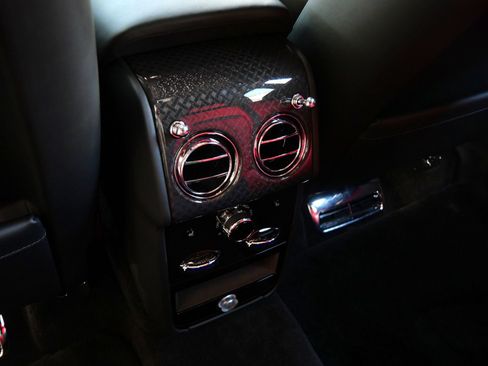 New 2026 Rolls-Royce Cullinan Black Badge AWD/4WD image 29