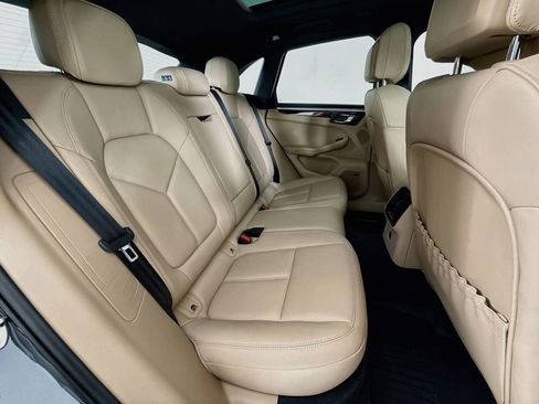 Certified 2023 Porsche Macan GTS AWD/4WD image 29