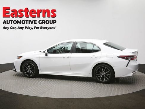 Used 2024 Toyota Camry SE FWD image 60