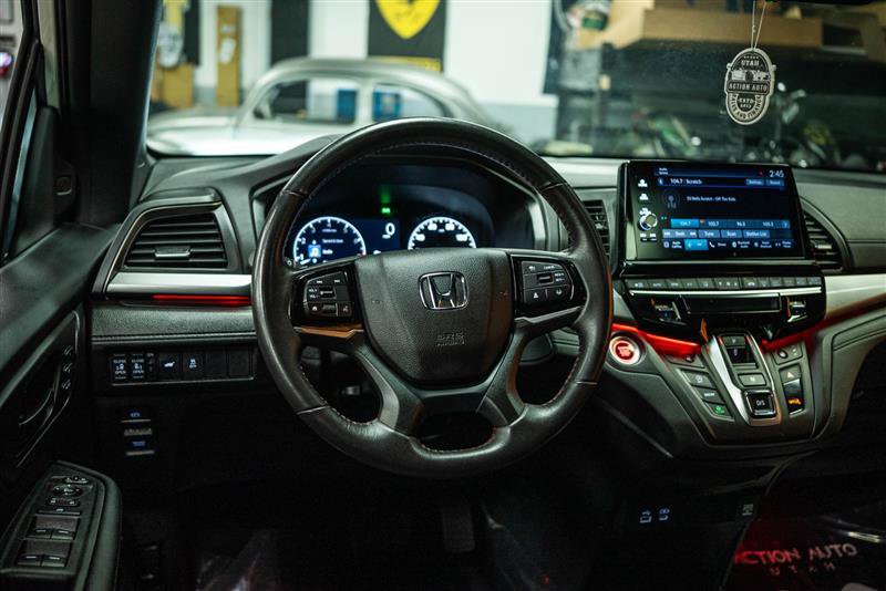 Used 2025 Honda Odyssey Sport-L image 17