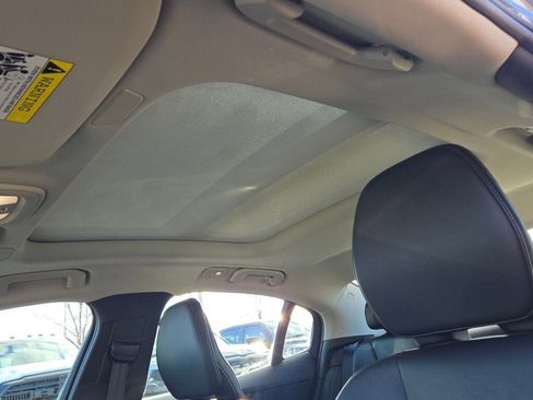 Used 2024 Volvo S60 B5 Core w/ Climate Package image 23