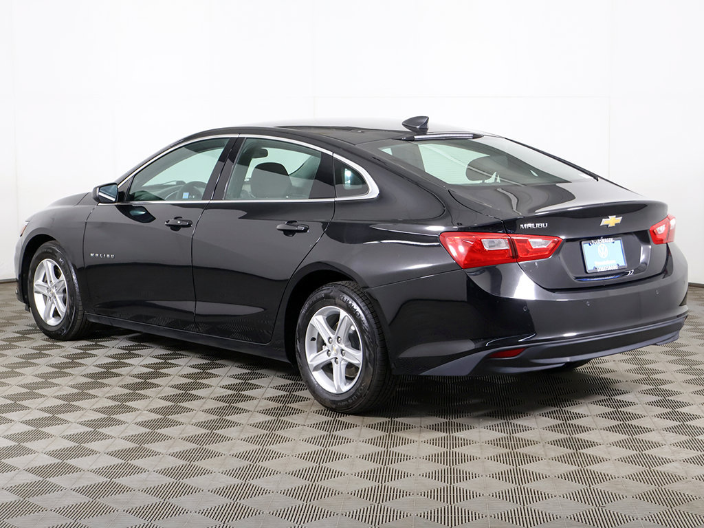 Used 2023 Chevrolet Malibu LS w/ Driver Confidence Package FWD image 8