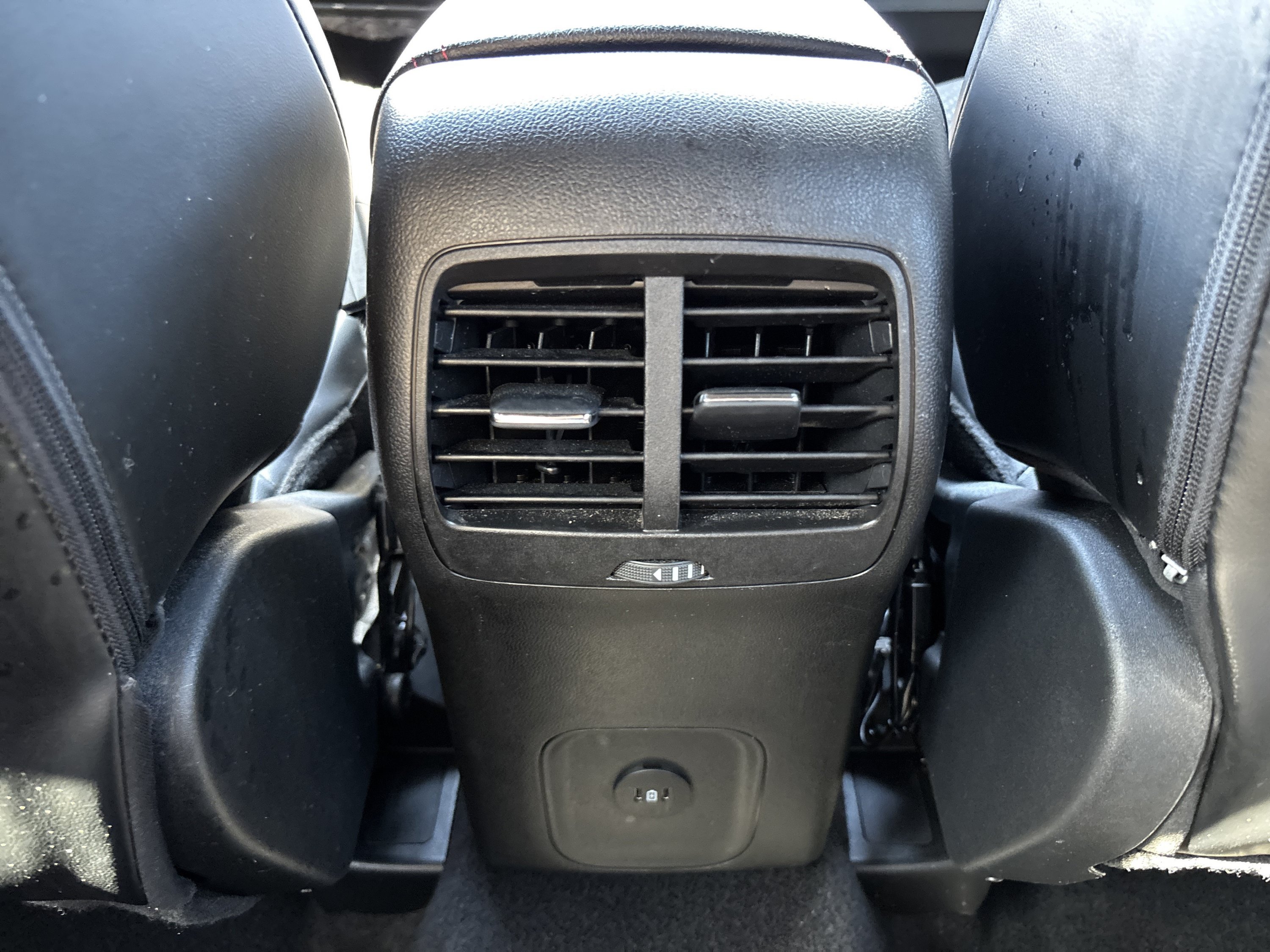 Used 2025 Ford Escape ST-Line AWD/4WD image 18