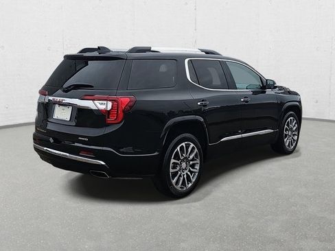 Used 2023 GMC Acadia Denali w/ Denali Ultimate Package image 5