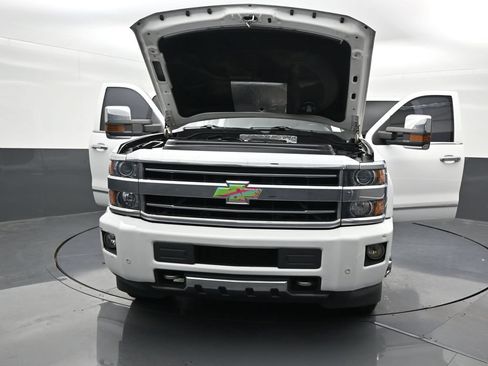 Used 2019 Chevrolet Silverado 3500 High Country w/ Duramax Plus Package AWD/4WD image 38