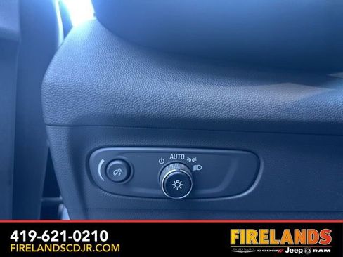 Used 2022 Buick Envision Preferred image 19