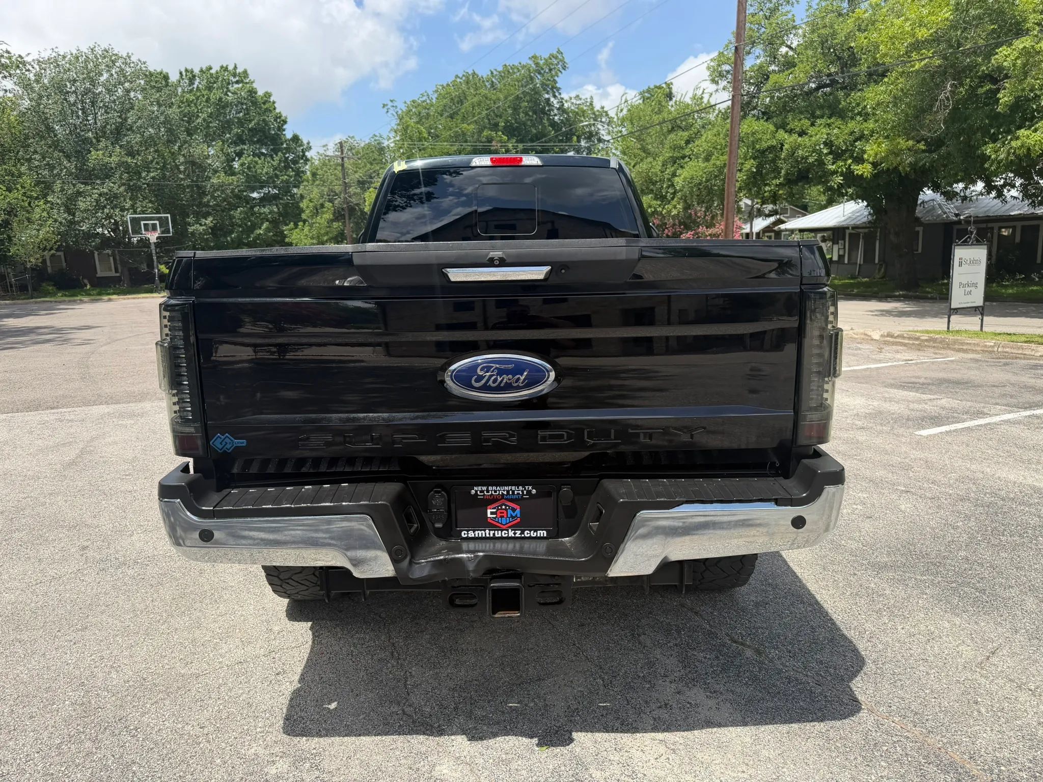 Used 2017 Ford F350 Lariat w/ Chrome Package AWD/4WD image 6