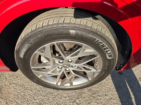 Used 2023 Genesis GV70 2.5T w/ Advanced Package image 37