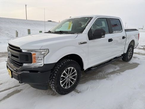 Used 2019 Ford F150 XL w/ Trailer Tow Package image 7