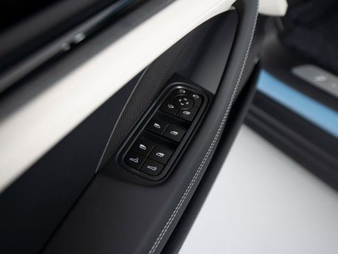 New 2026 Porsche Panamera 4 image 21